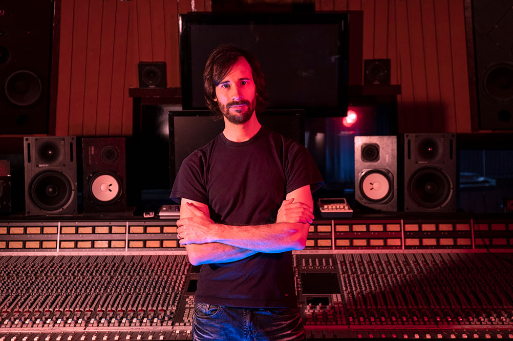 Simon Moro, music producer, engineer and mixer at The Avenue Recording Studio, Bayside Melbourne